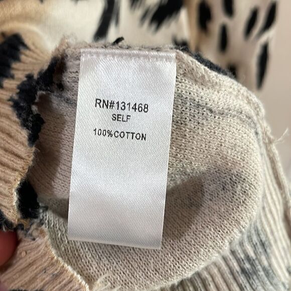 FATE Distressed animal print 100% cotton sweater top like new M - Picture 10 of 11